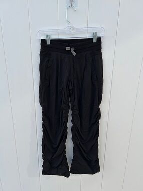Ivivva by Lululemon girls athletic ruched jogger pants